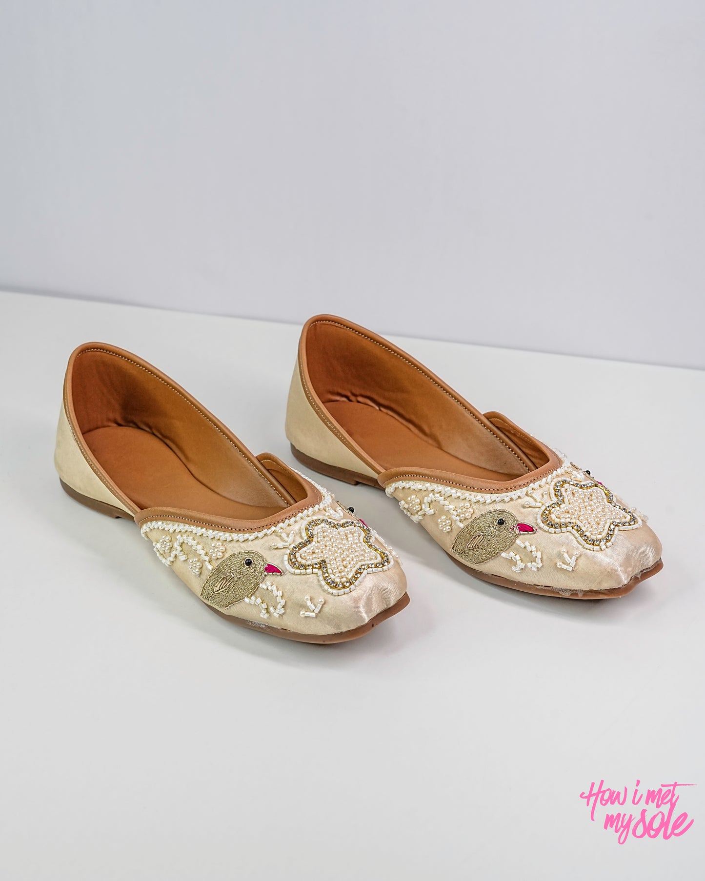 Parrot Mastani Jutties Sides Front