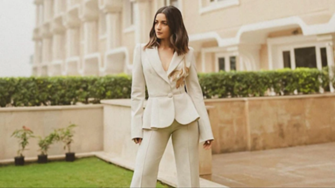 Featured Image - Alia Bhat in the Old Money Aesthetic