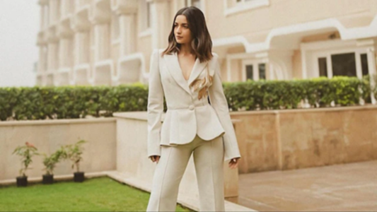 Featured Image - Alia Bhat in the Old Money Aesthetic
