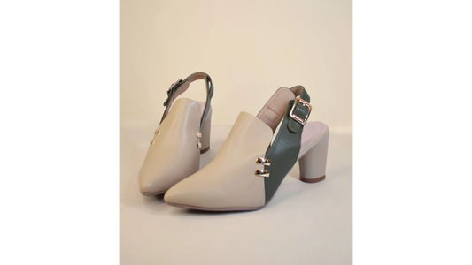 Grey Jeans Are Trending: 5 Chic Shoe Styles That Elevate the Look