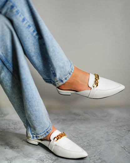 Donna Golden Chain White Mules - In Feet