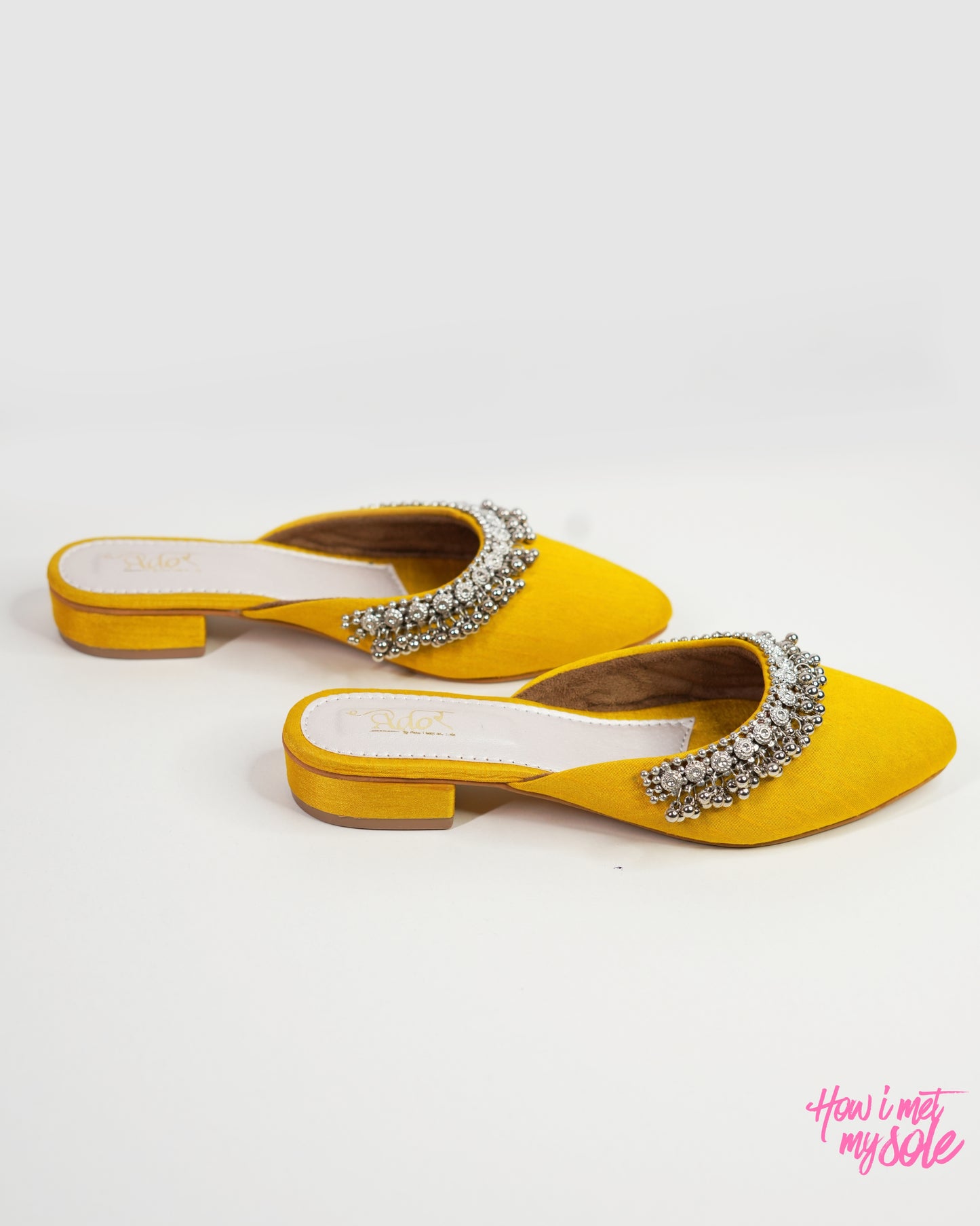 'Masakali Yellow Mules' - Sides Pair